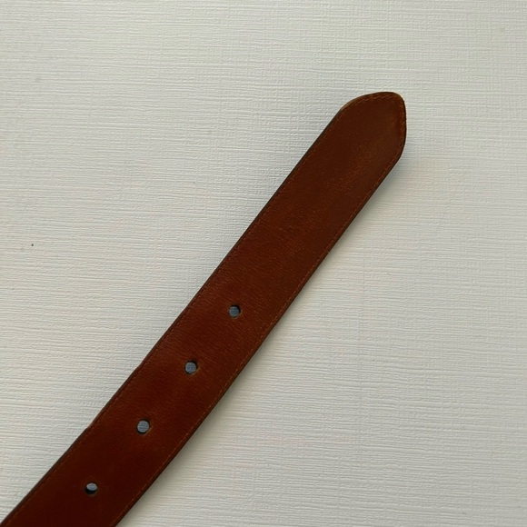 COACH 5950 Black Cowhide leather Belt Gold toned buckle size 40”. - Picture 9 of 16